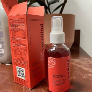 Cocokind raspberry vinegar toner